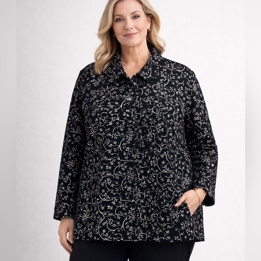 CJ Banks 2X Black Embroidered Jacket Floral Vine Button Front Plus Size Topper